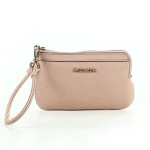CALVIN KLEIN // Blush Leather Wristlet Wallet